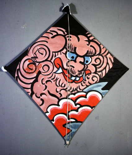 ���ǭ���� &nbsp; (Japanese kite)